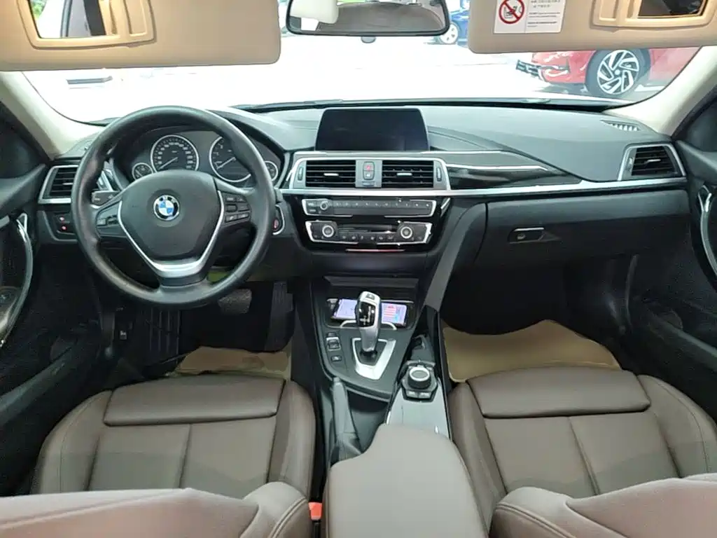 BMW 3 Series — фото 10