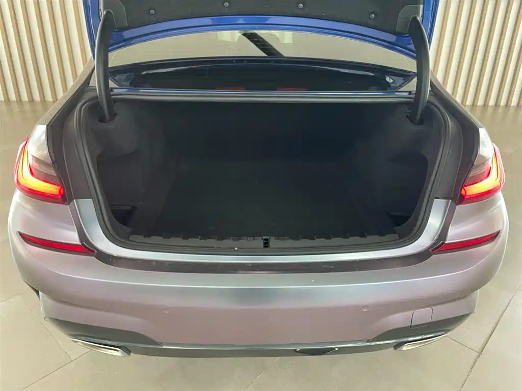 BMW 3 Series — фото 14