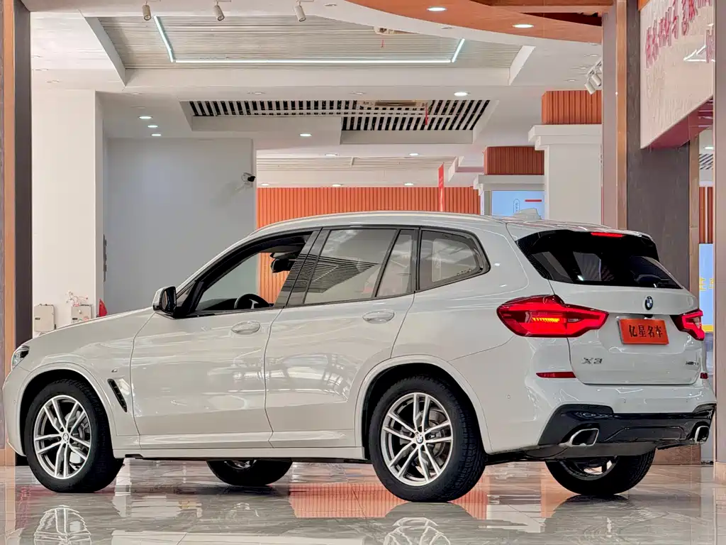 BMW X3 — фото 2