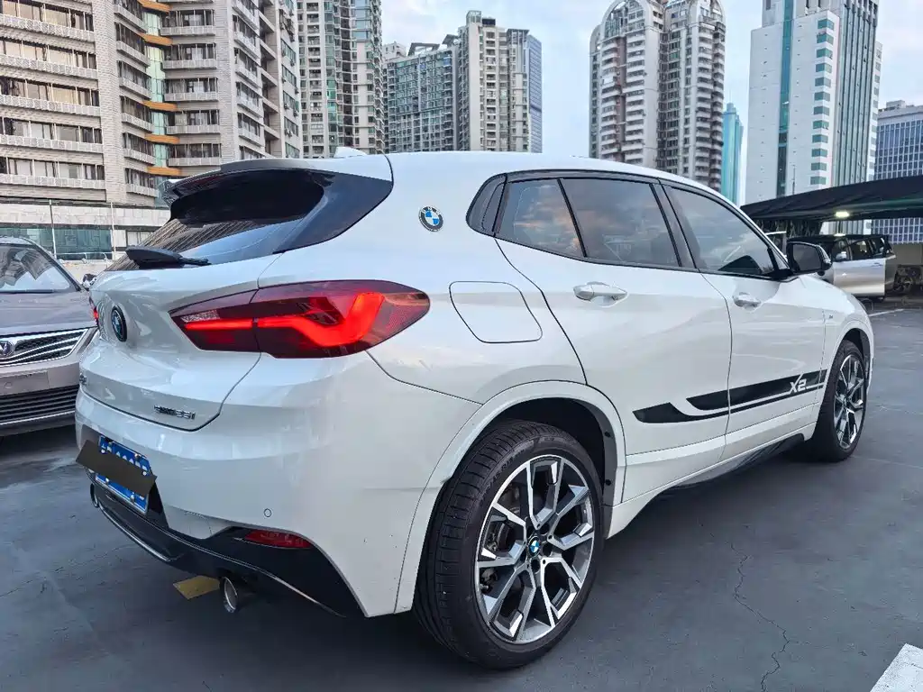 BMW X2 — фото 6