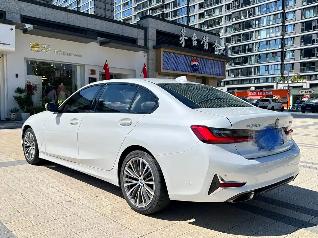BMW 3 Series — фото 14
