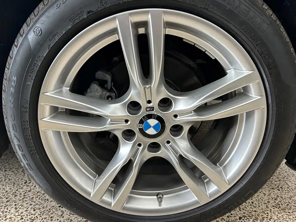 BMW 3 Series GT — фото 19