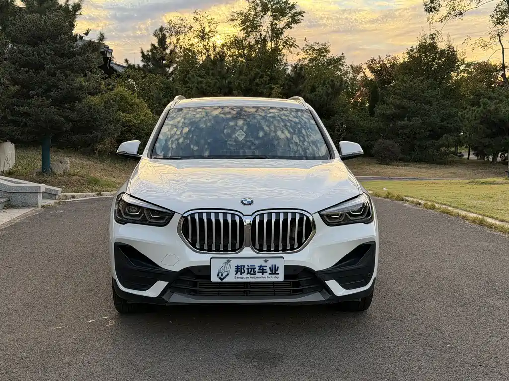 BMW X1 — фото 2