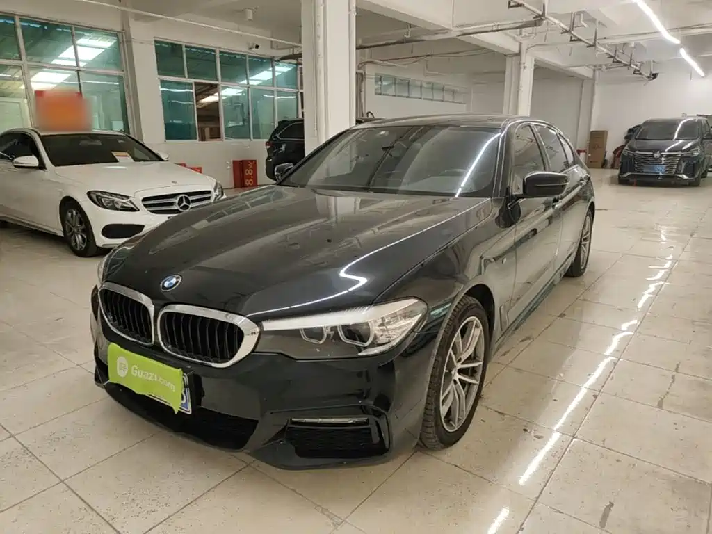 BMW 5 Series — фото 2