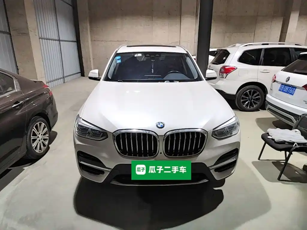 BMW X3 — фото 2