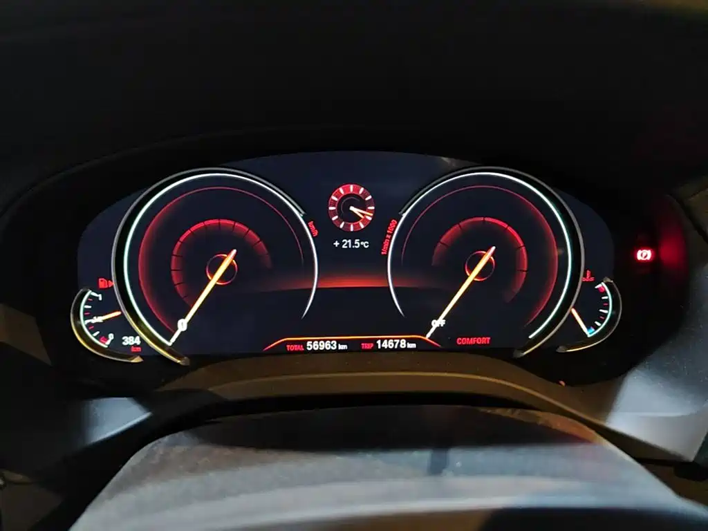 BMW X3 — фото 14
