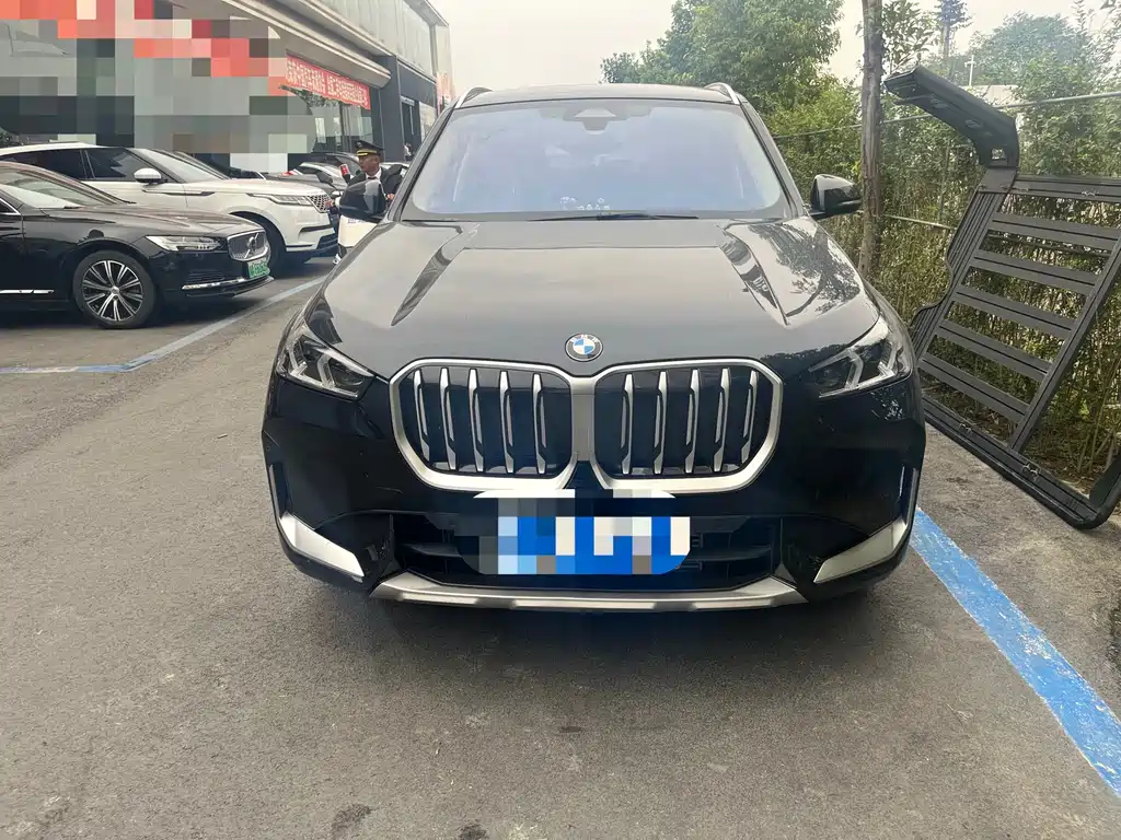BMW X1 — фото 2