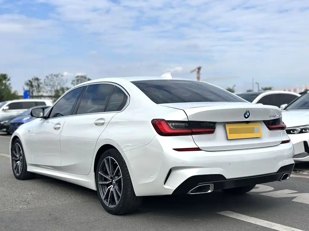 BMW 3 Series — фото 10