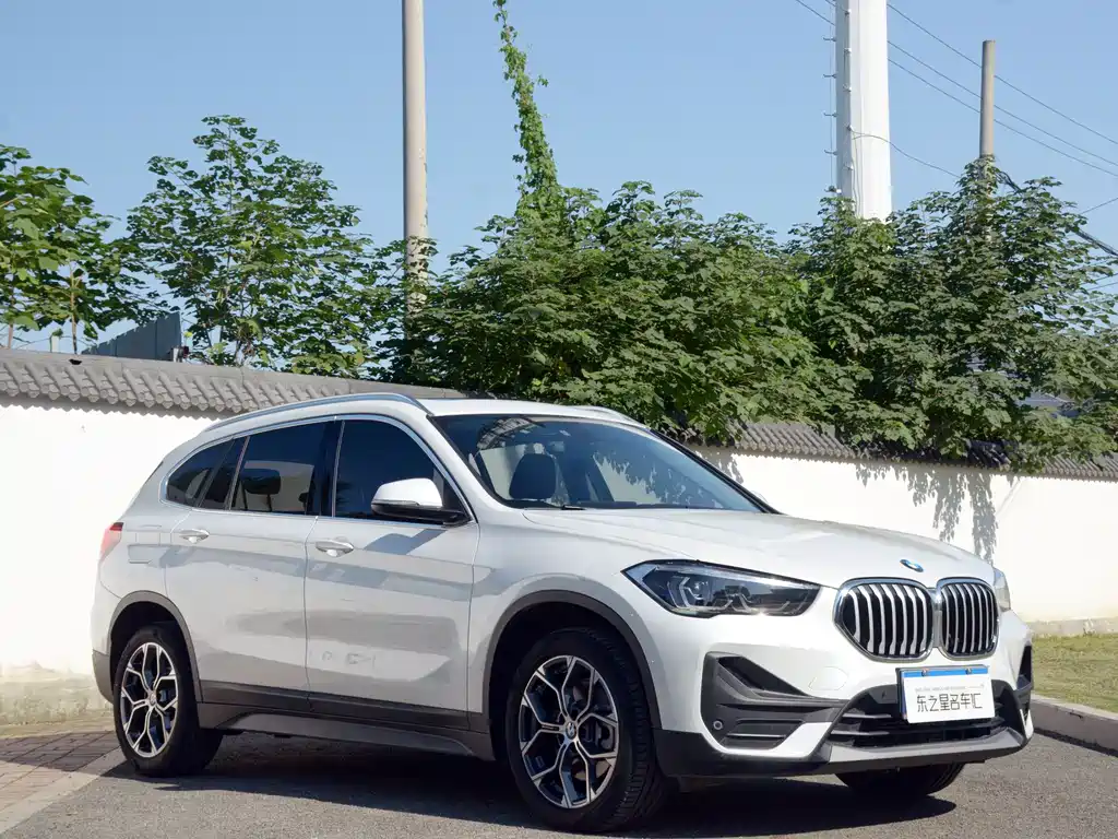 BMW X1 — фото 3