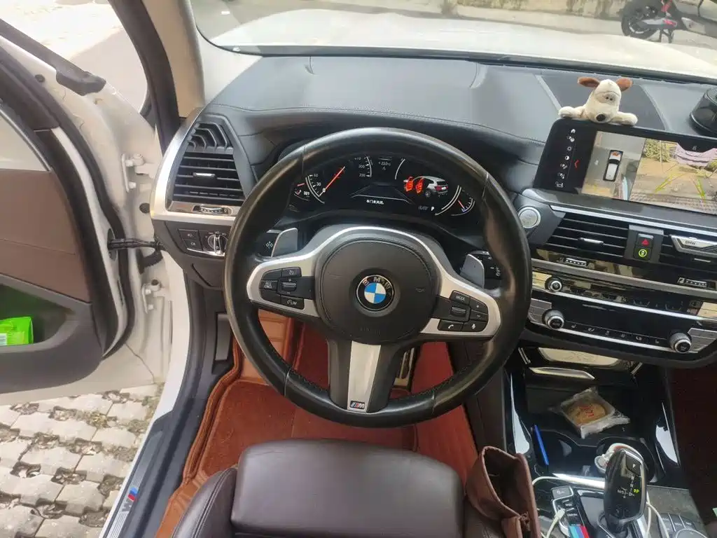 BMW X3 — фото 11