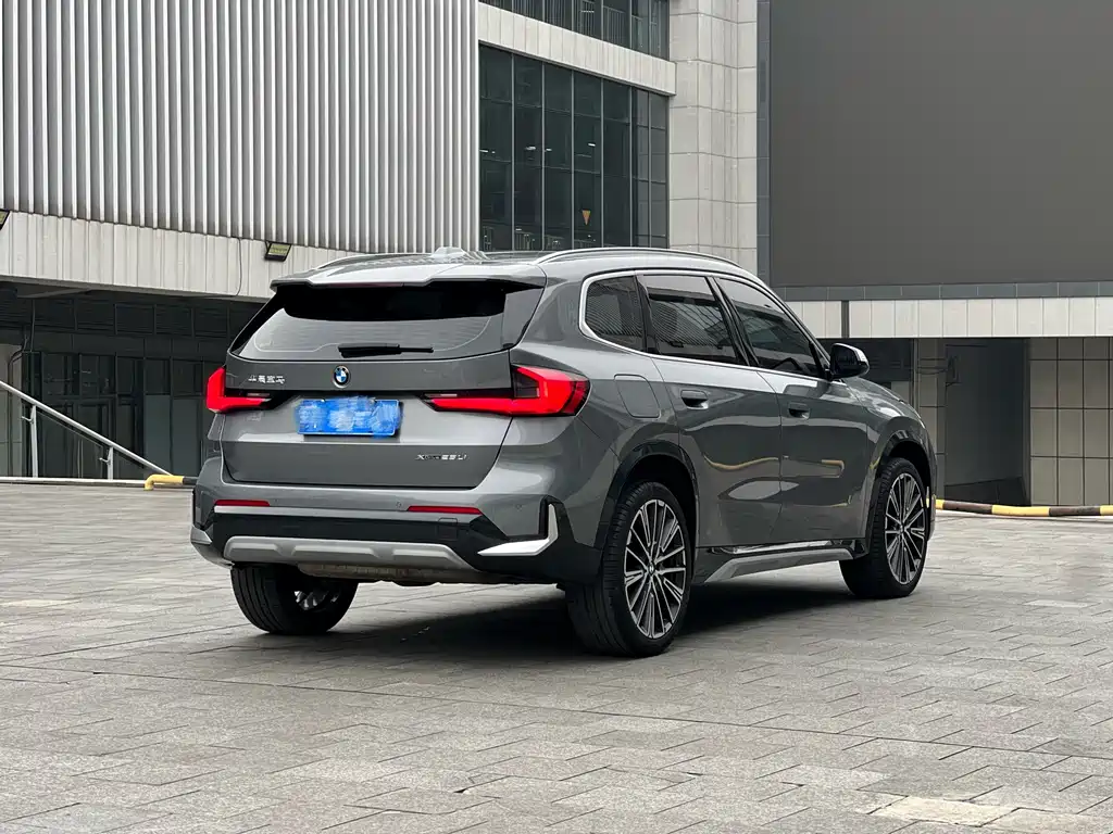 BMW X1 — фото 4