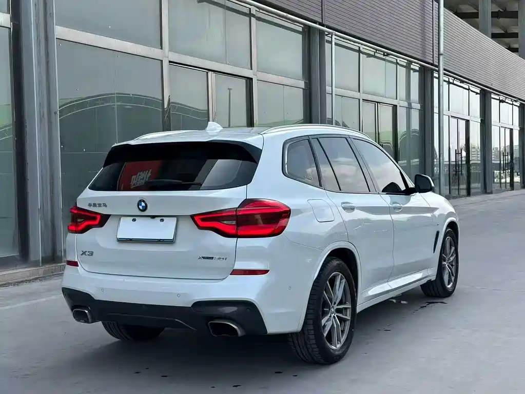 BMW X3 — фото 6