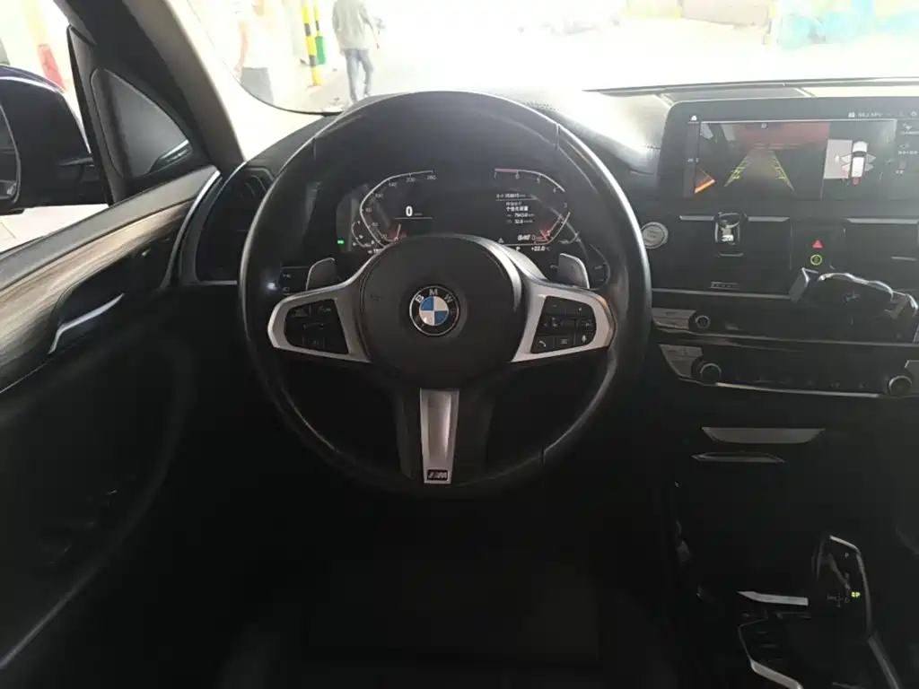 BMW X3 — фото 11