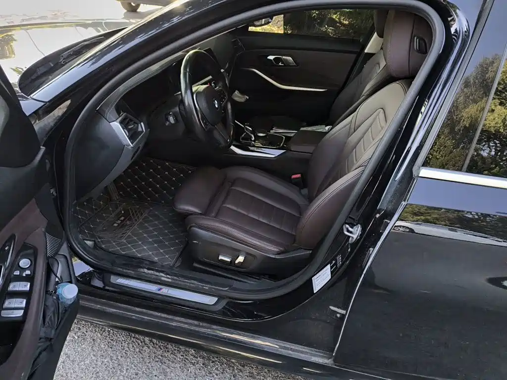 BMW 3 Series — фото 11