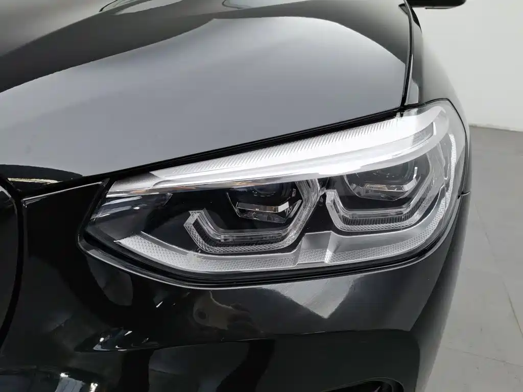 BMW X3 — фото 7