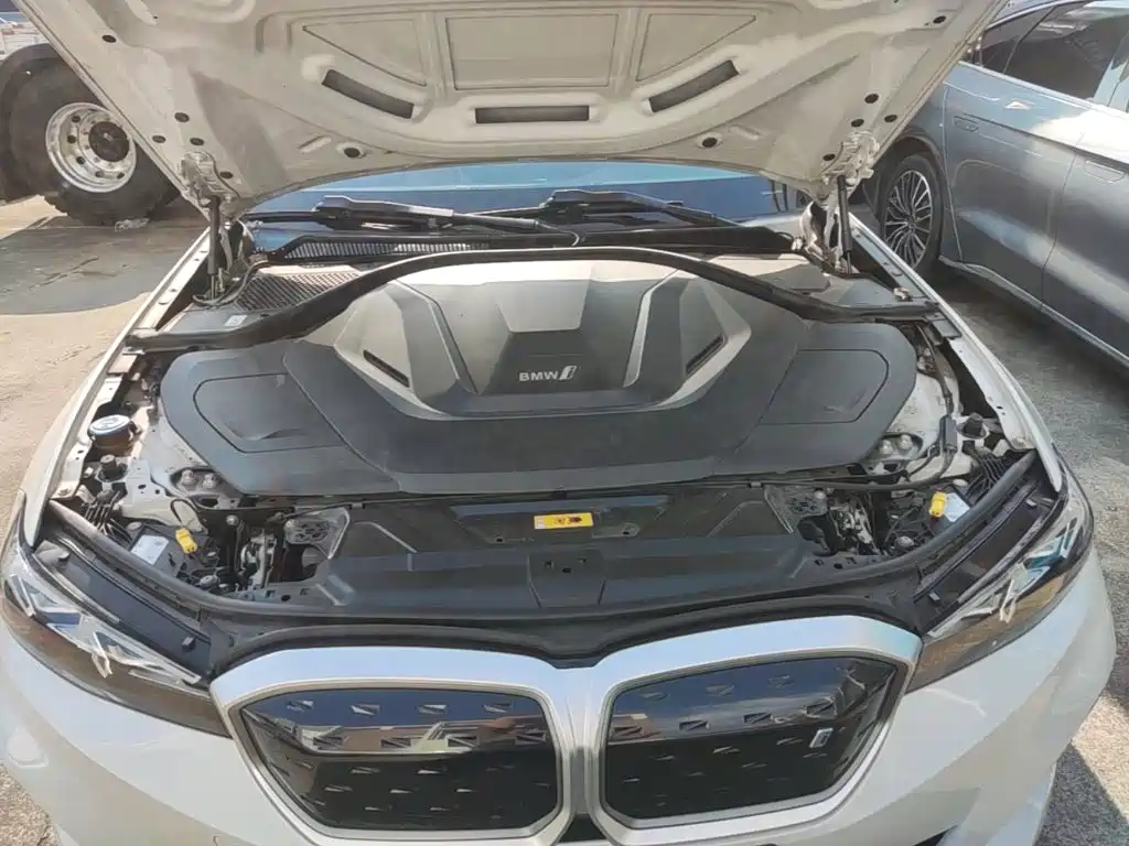 BMW i3 — фото 20