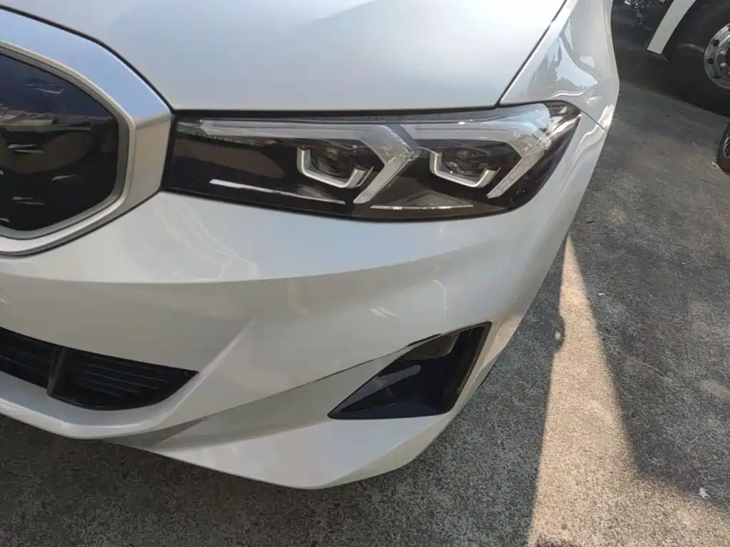 BMW i3 — фото 24