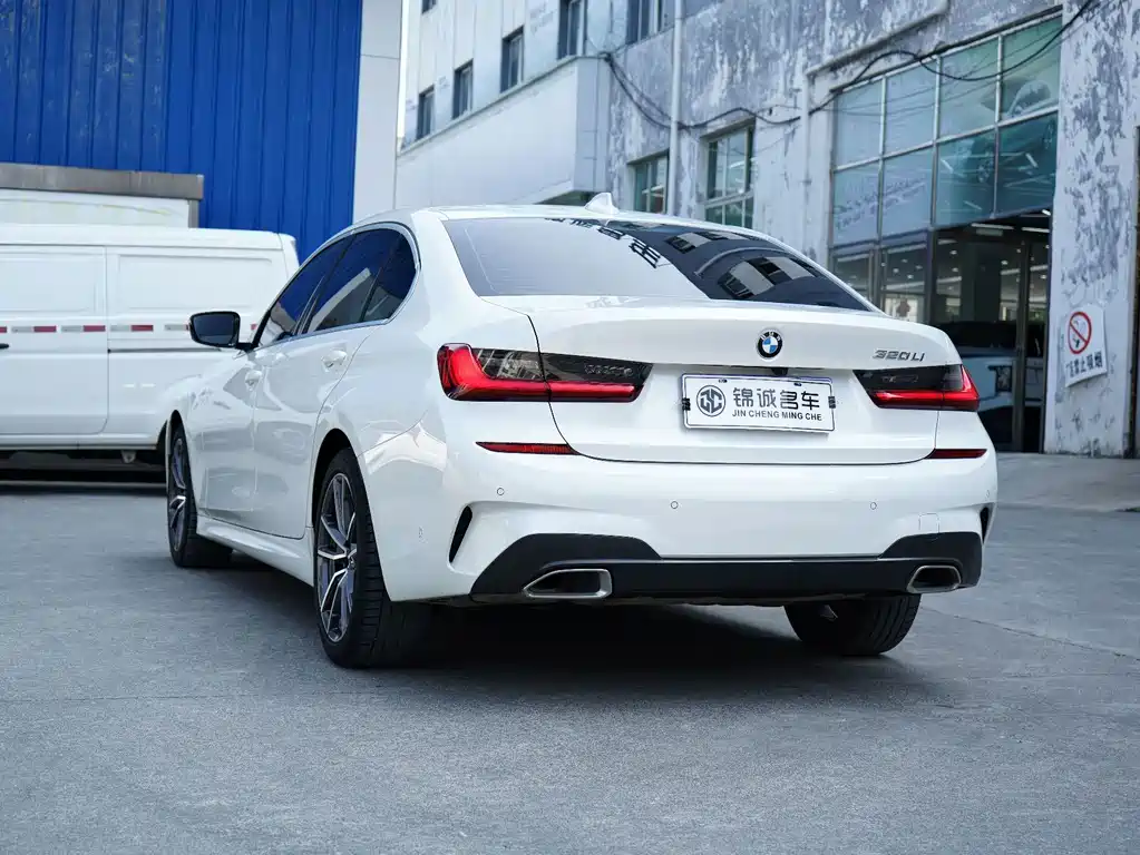 BMW 3 Series — фото 15