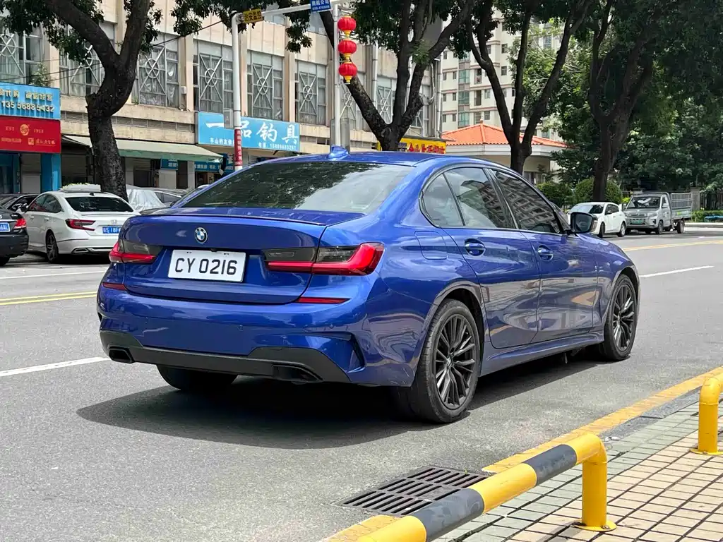 BMW 3 Series — фото 11