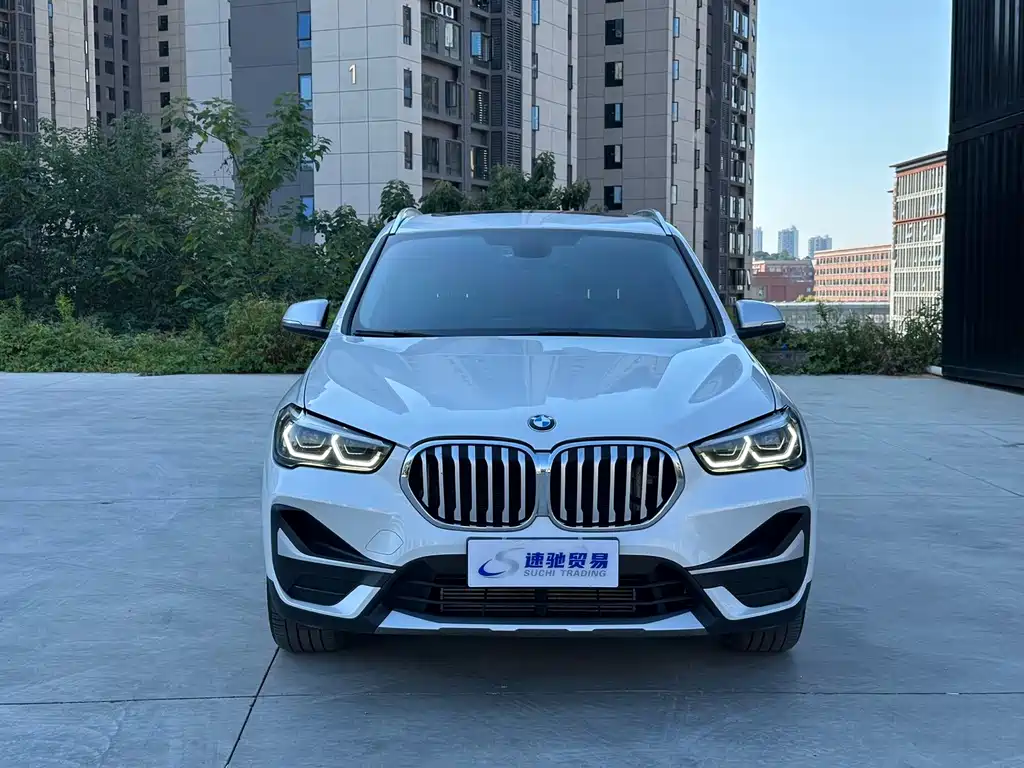 BMW X1 — фото 2