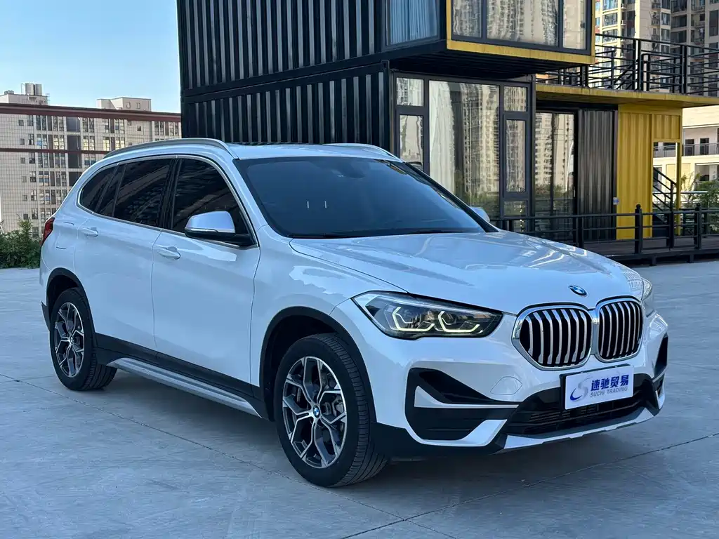 BMW X1 — фото 3