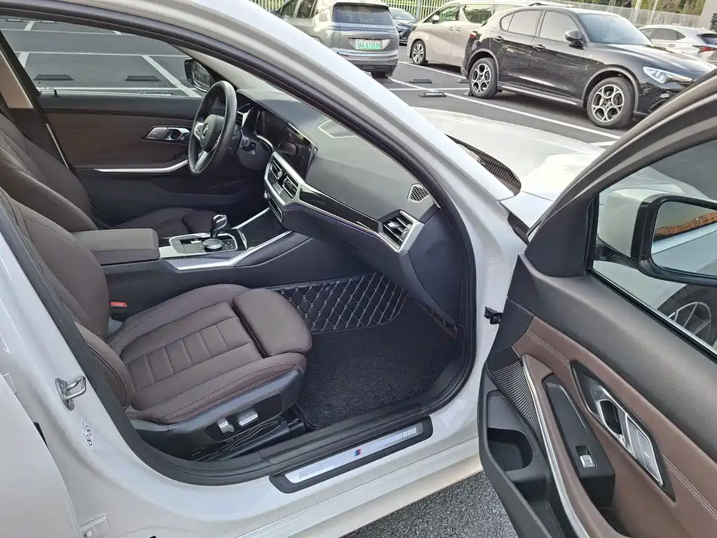 BMW 3 Series — фото 11
