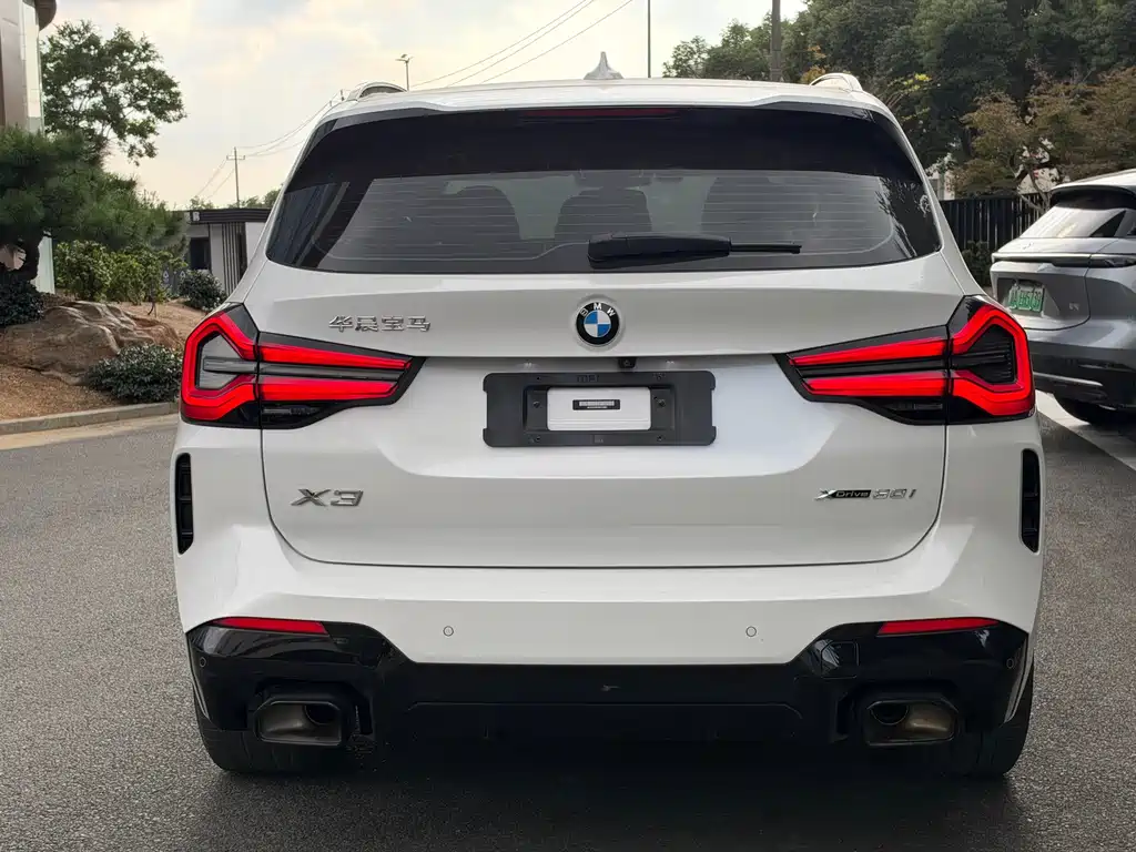 BMW X3 — фото 17