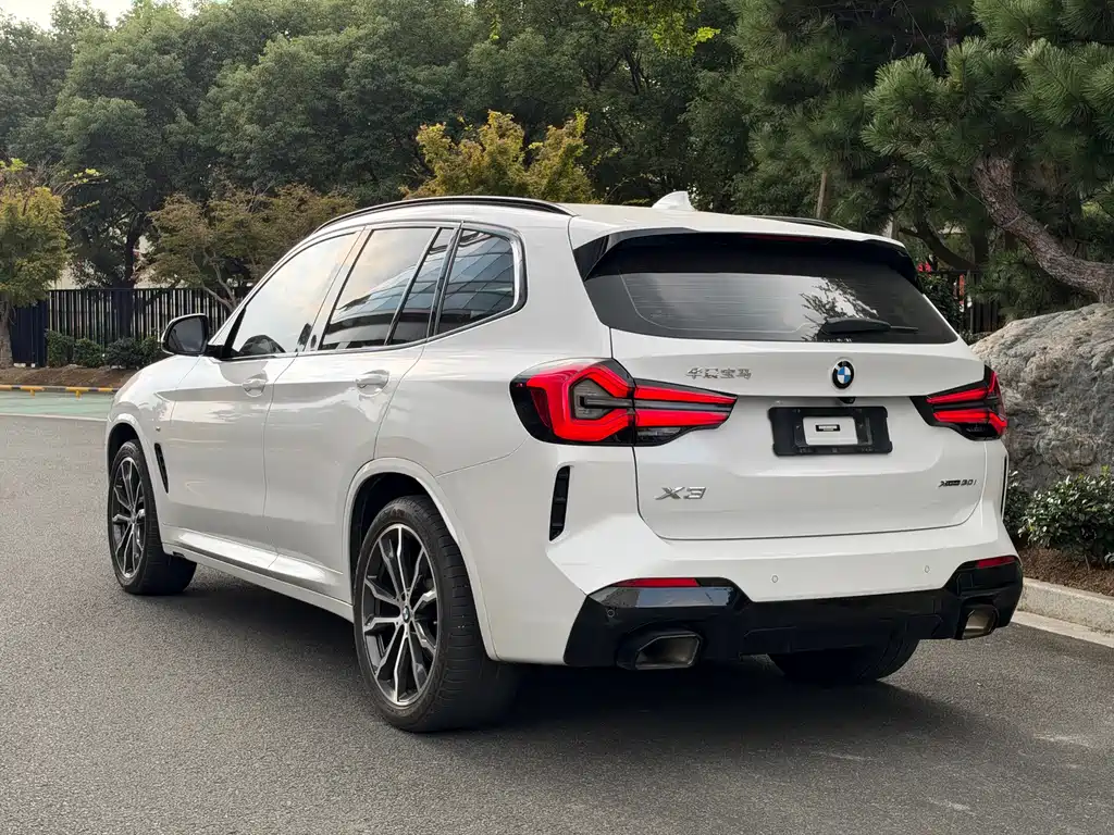 BMW X3 — фото 18