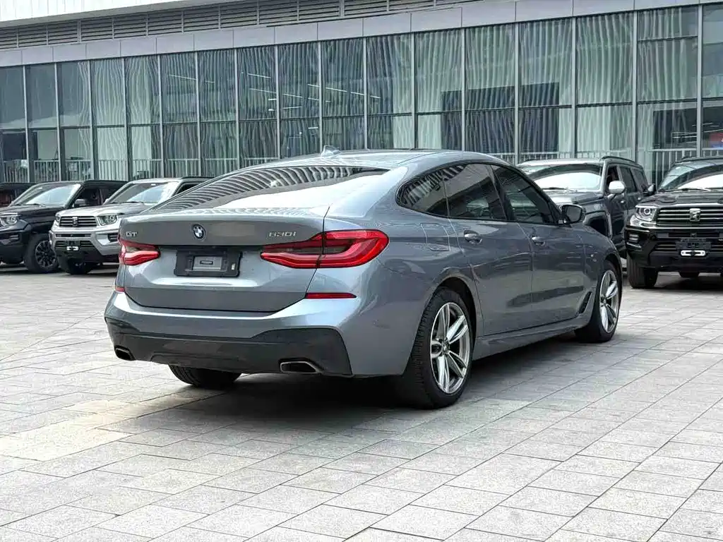 BMW 6 Series GT — фото 7