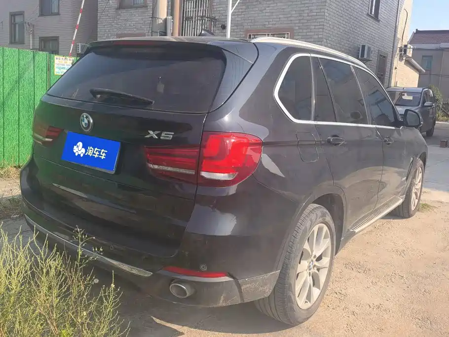 BMW X5 (Import) — фото 3