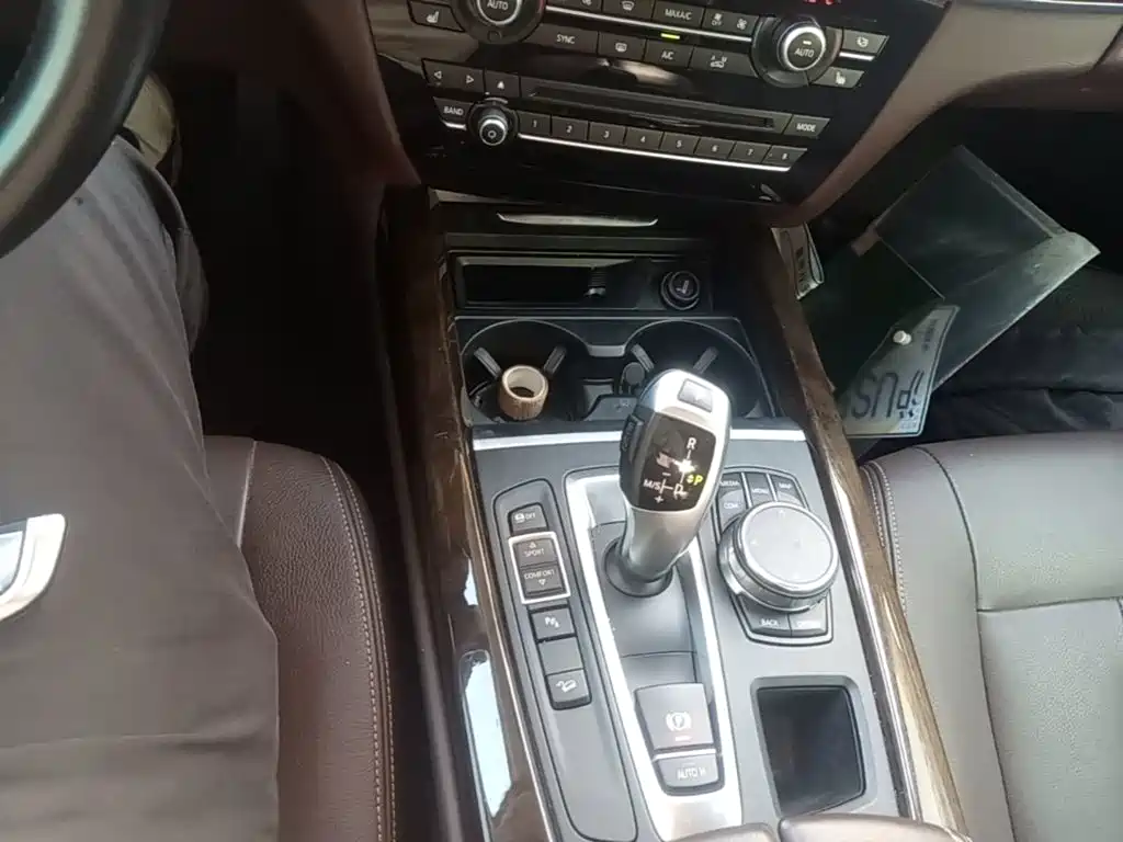 BMW X5 (Import) — фото 14