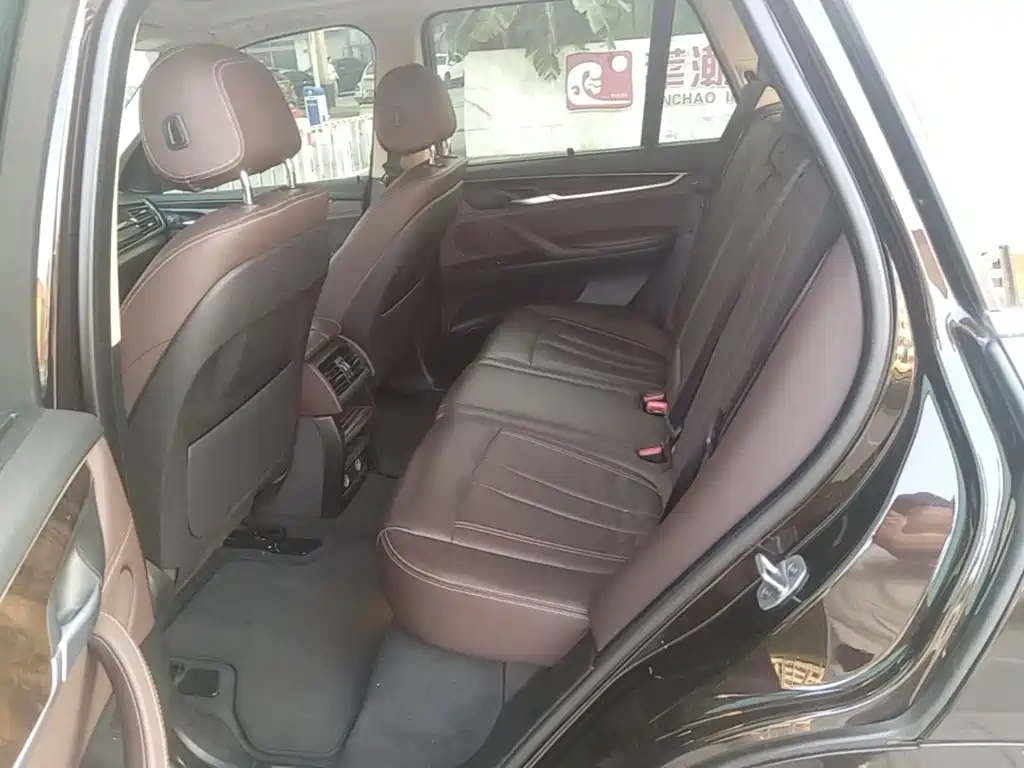 BMW X5 (Import) — фото 17