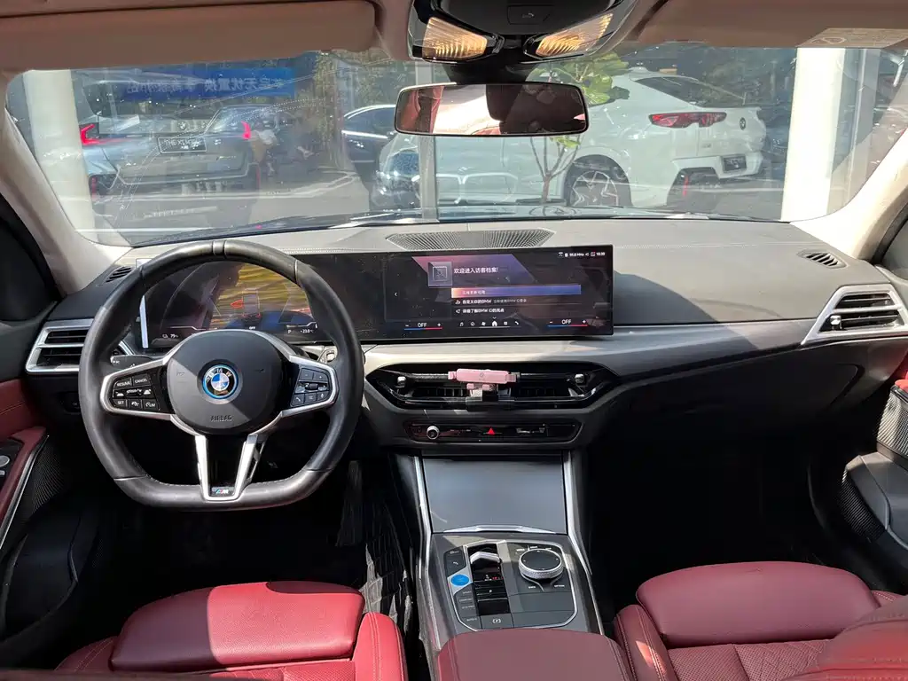 BMW i3 — фото 10