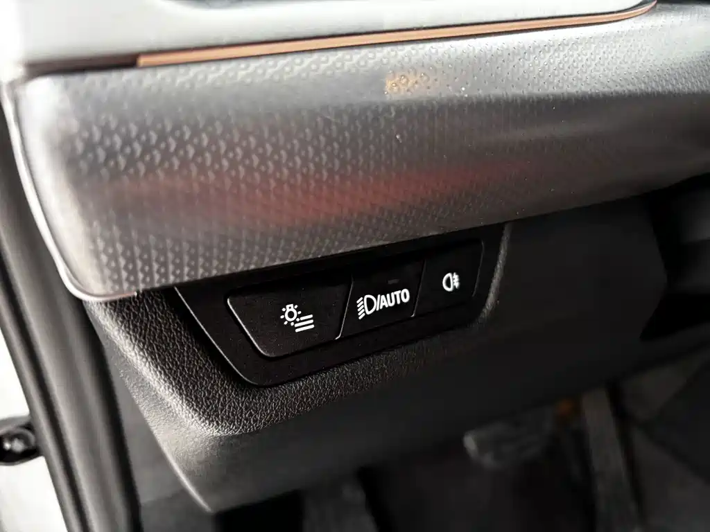 BMW X1 — фото 14