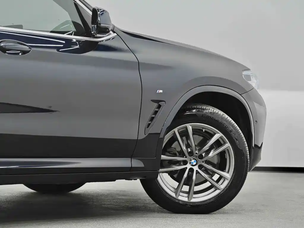 BMW X3 — фото 23
