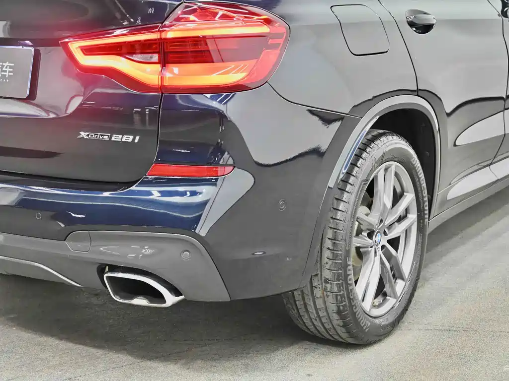 BMW X3 — фото 25