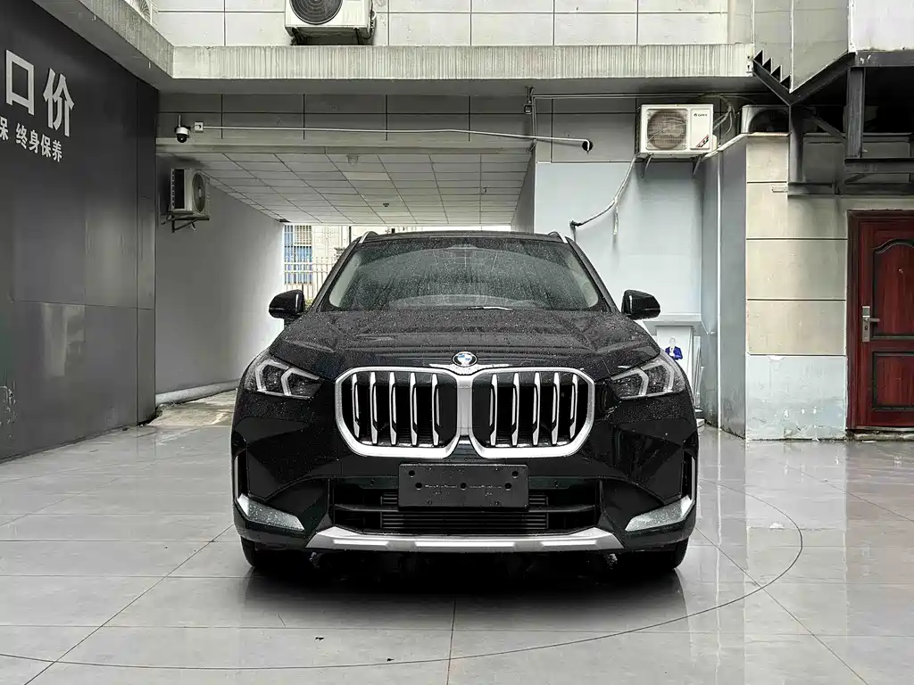 BMW X1 — фото 3