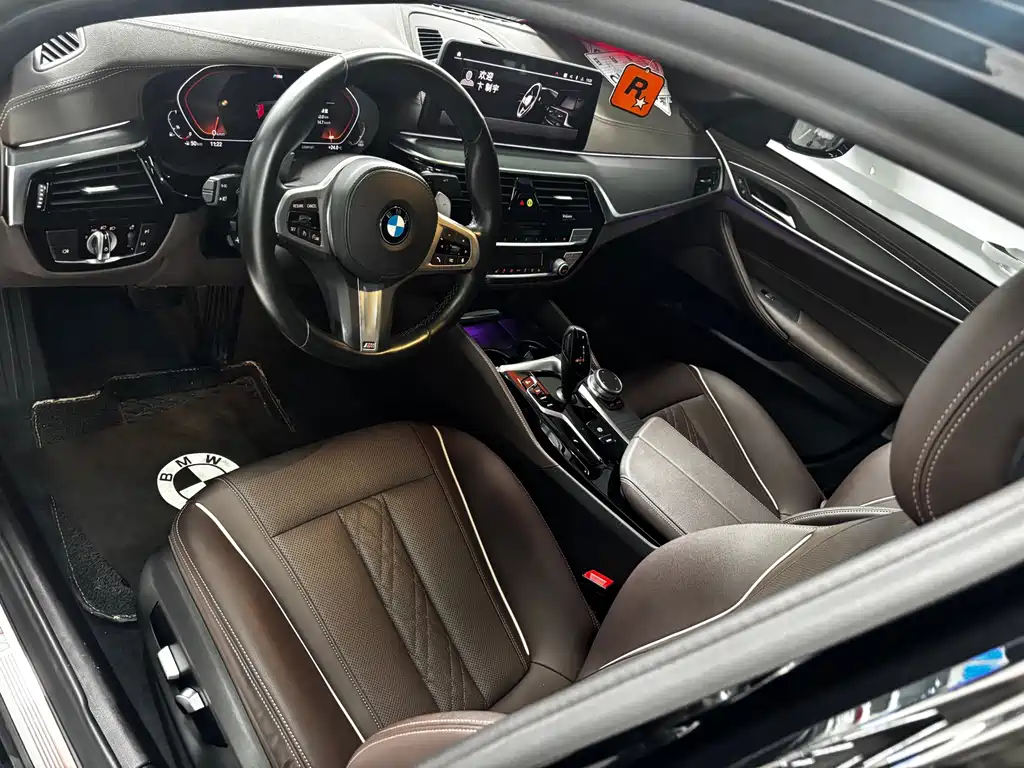 BMW 5 Series — фото 4