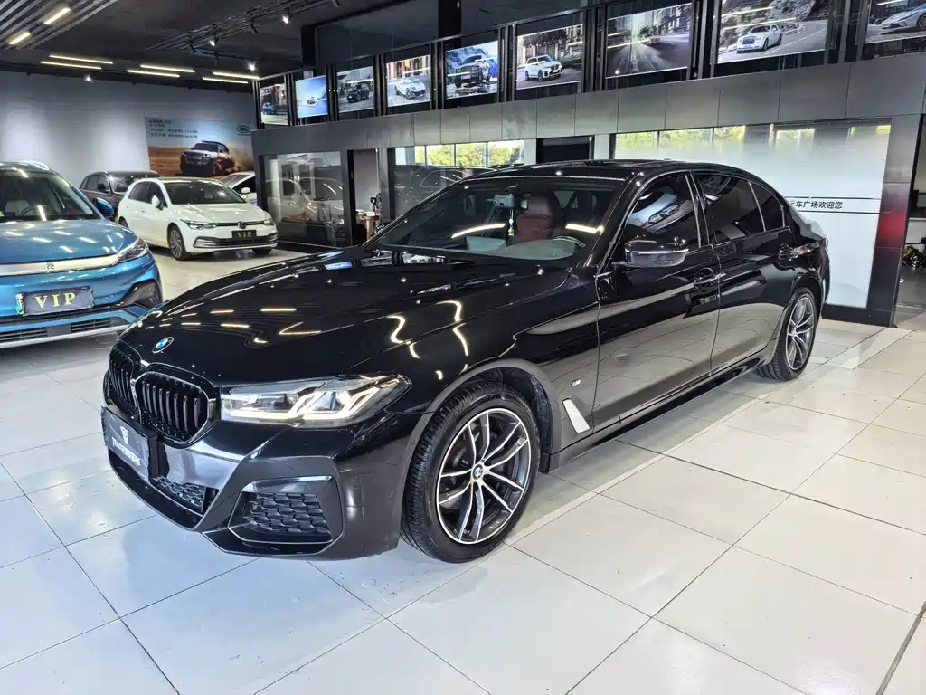 BMW 5 Series — фото 2