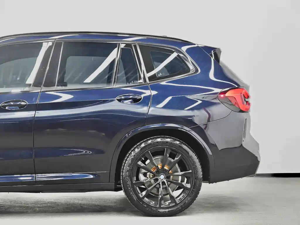 BMW X3 — фото 10