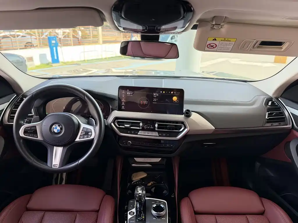 BMW X4 — фото 11