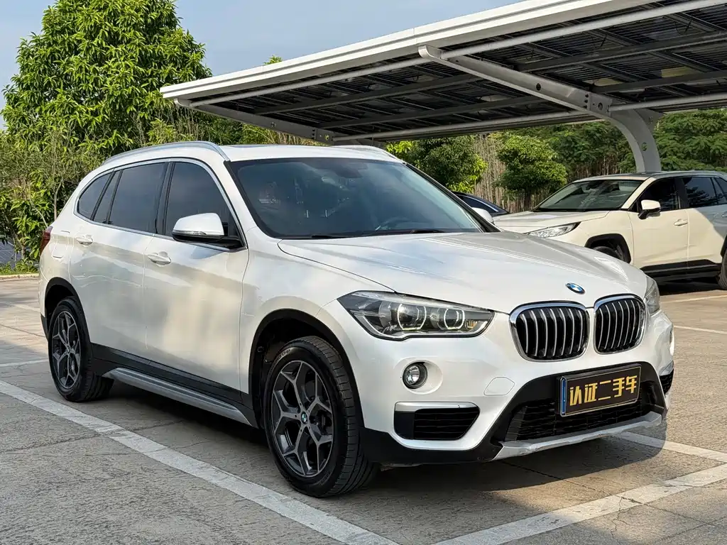 BMW X1 — фото 3