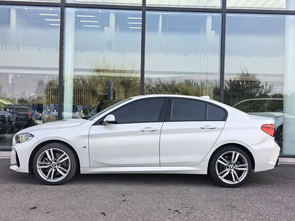BMW 1 Series — фото 3