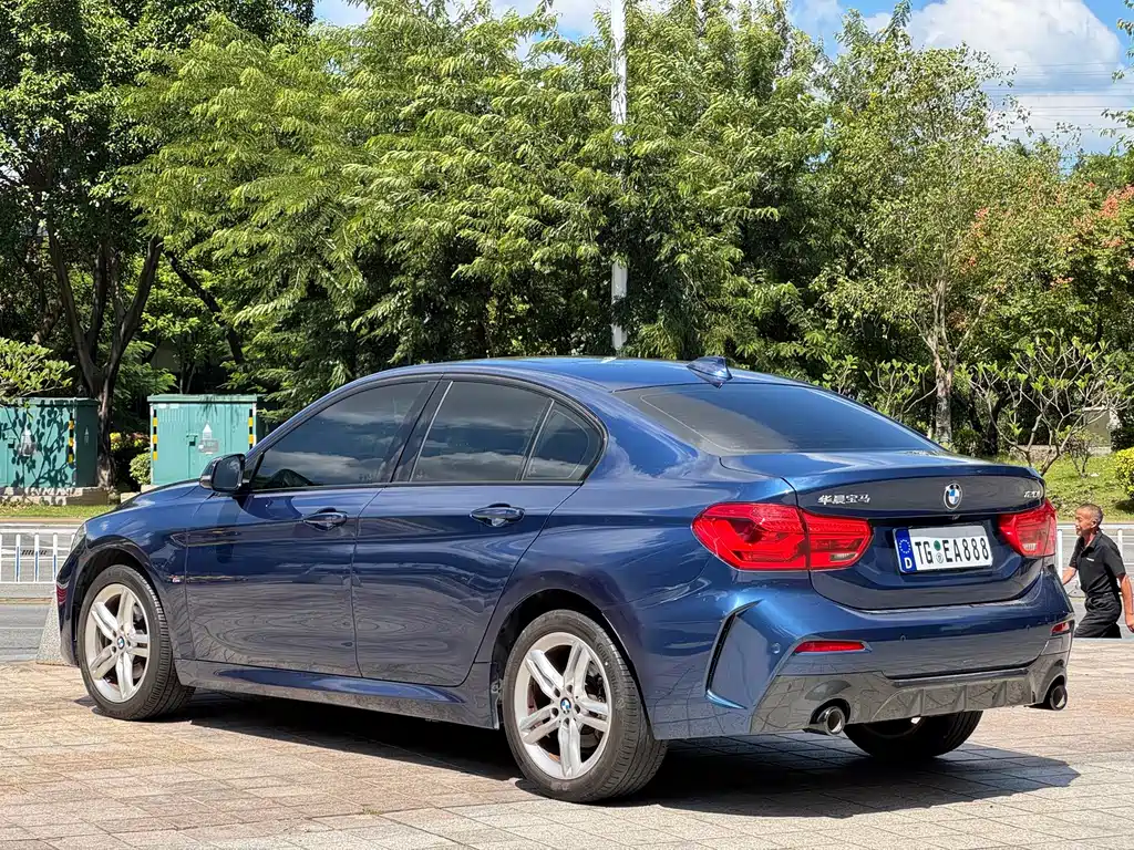 BMW 1 Series — фото 6