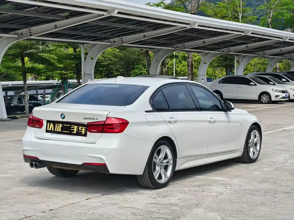 BMW 3 Series — фото 15