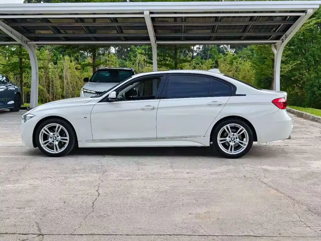 BMW 3 Series — фото 4