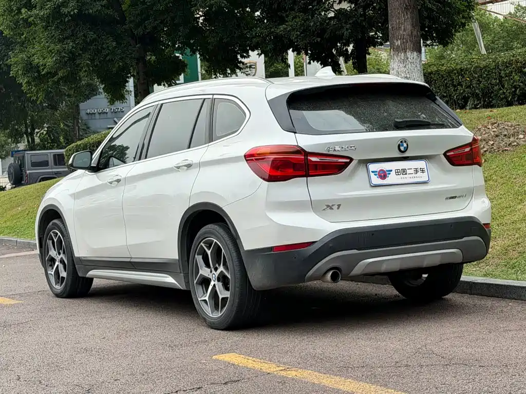 BMW X1 — фото 4