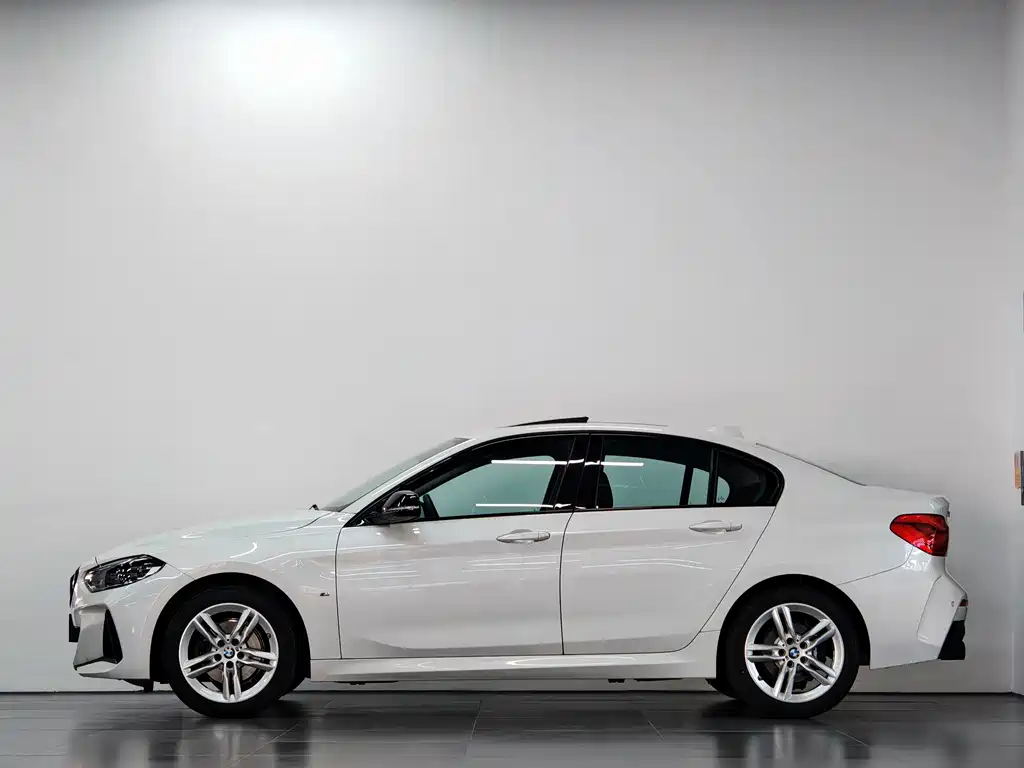 BMW 1 Series — фото 2