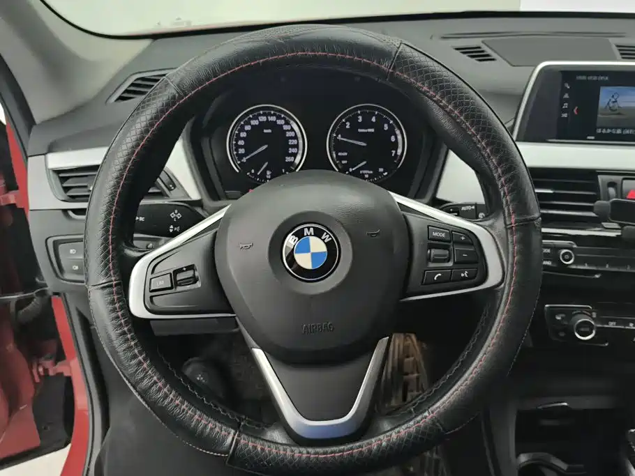BMW X1 — фото 15