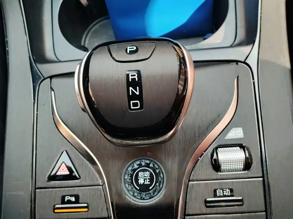 BYD Qin PLUS — фото 15